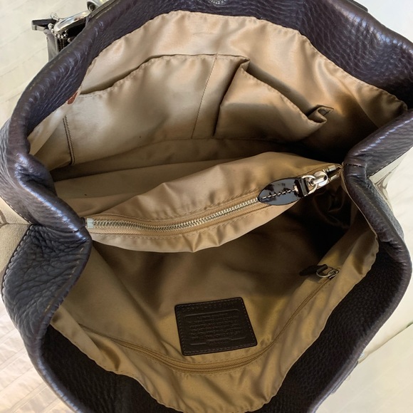 Brown signature Coach bag - Picture 3 of 5